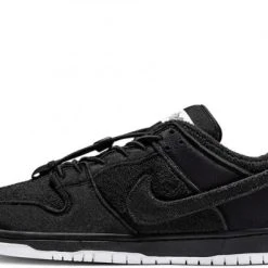 Nike Gnarhunters X SB Dunk Low Sneakers/Shoes DH7756-010